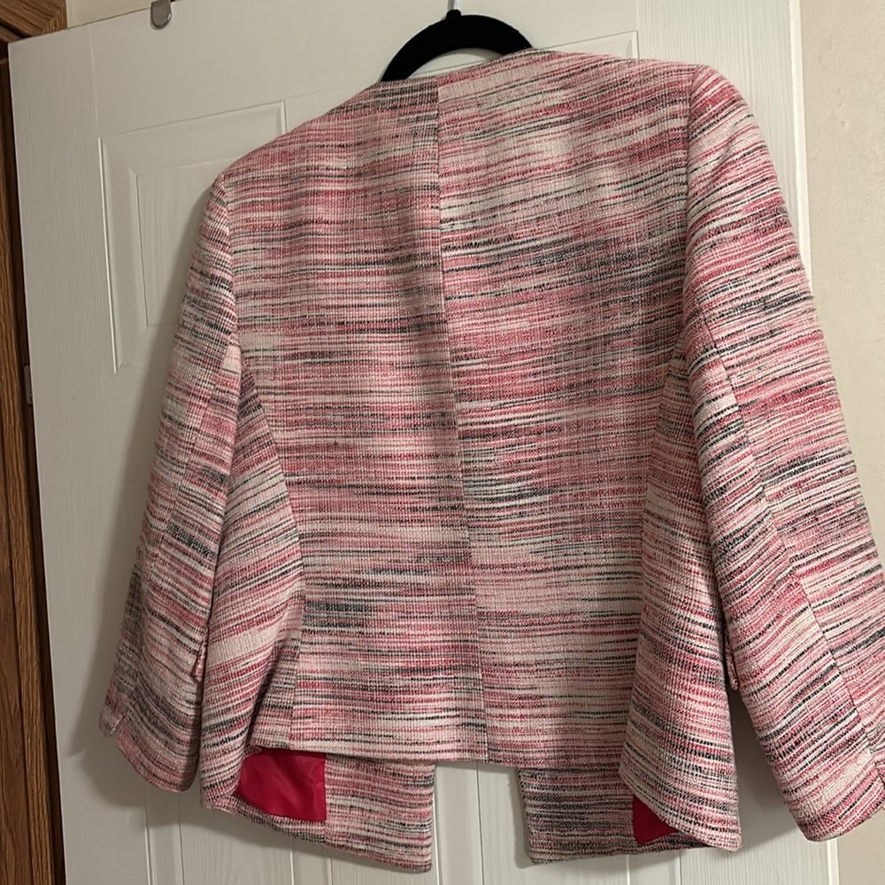 Pink multi colored jacket - Picture 2 of 4